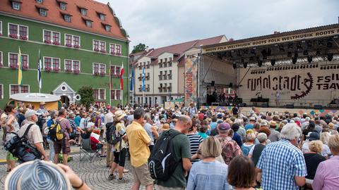 Der Marktplatz von Rudolstadt mit Bühne