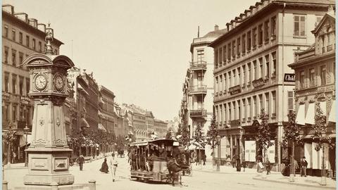 Frankfurter Zeil mit Pferdebahn - historische Postkarte von 1880