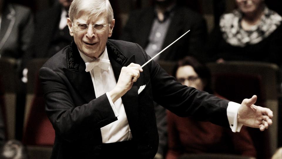 Blomstedt probt Beethoven | hr-fernsehen.de | TV-Programm