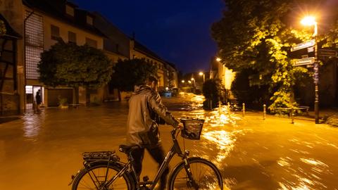 Hochwasser im Frankfurter Stadtteil Niederursel Anfang Mai 2024