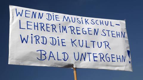 Prekäre Arbeitsbedingungen an Hessischen Musikschulen