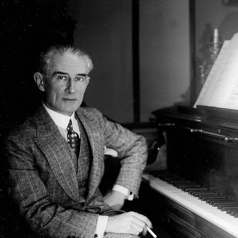 Maurice Ravel am Klavier